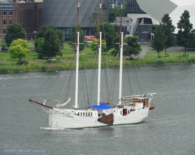 passenger/sailship AMAZONE