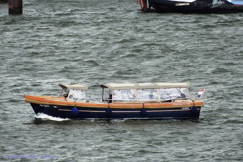 06,) passenger/canalboat PURE SPIRIT