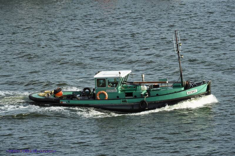 tug NIENKE