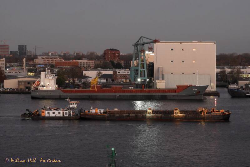 HARMKE vacuuming the canal