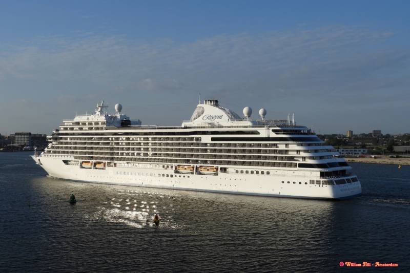 Goodbye SEVEN SEAS EXPLORER