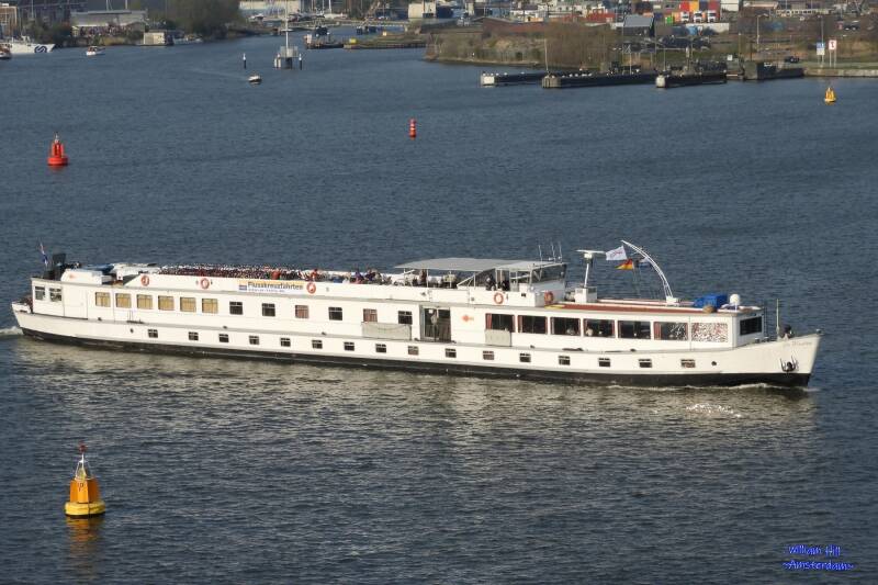 rivercruise SIR WINSTON