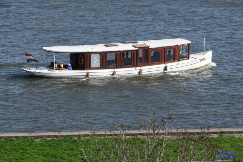 luxe canal/salonboat ONDINE