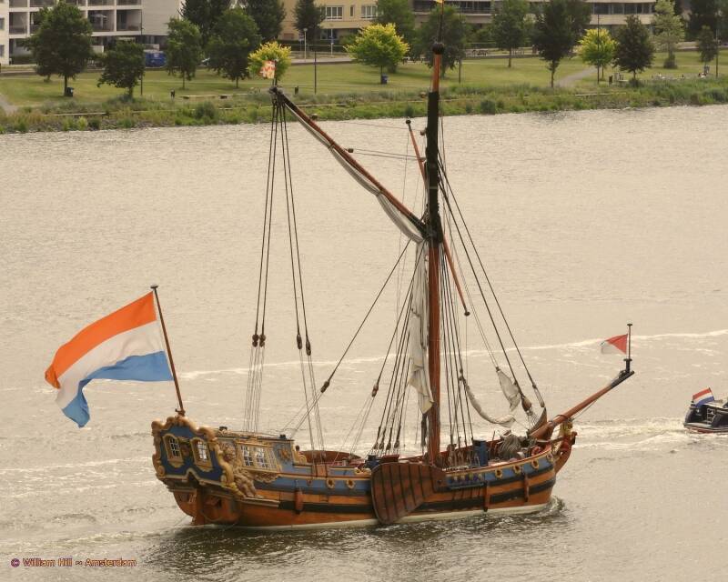 a replica of the UTRECHT