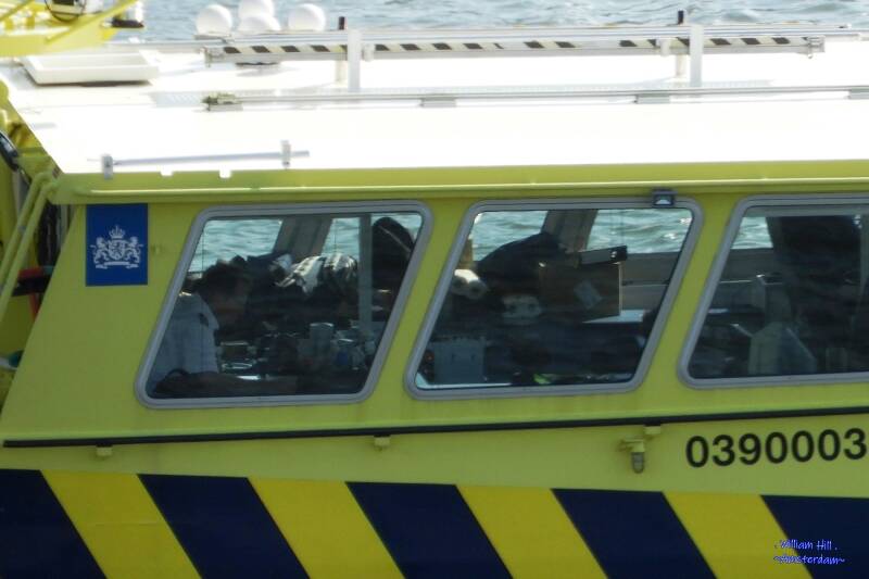 not the scene you expect to see in a goverment ship, looks like a messy closet I have