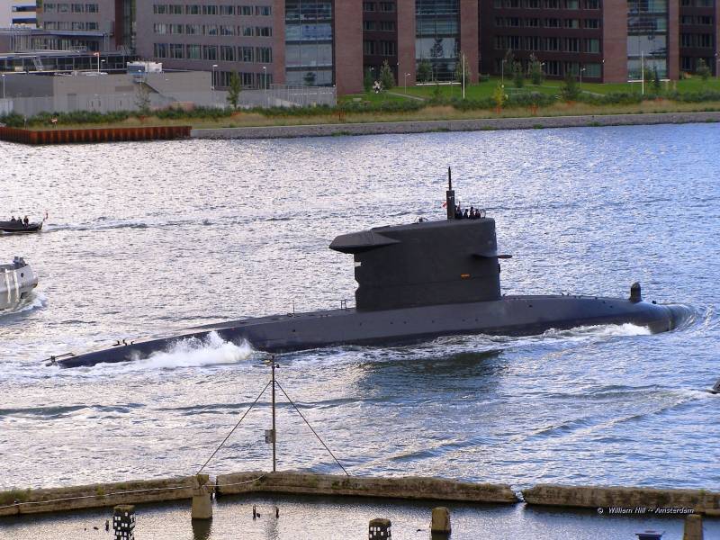 Zr.Ms. WALRUS, (18.08.10)