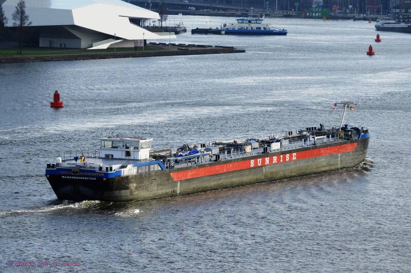 inl.tanker LOTTI BURMESTER