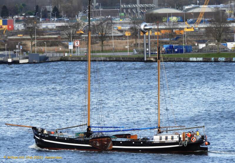 (5) - sailship BROEDERTROUW