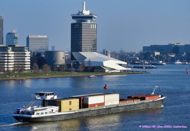 (05) - container cargo EXPLORER