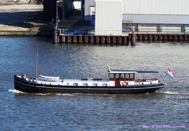 pleasure vessel VROUWE ANTJE