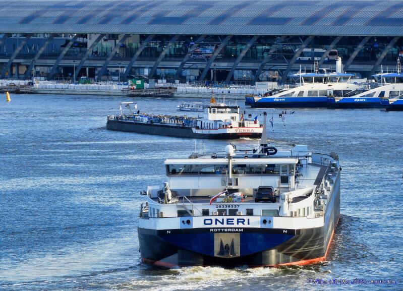 (12) - inl.tanker TERRA  +  ONERI