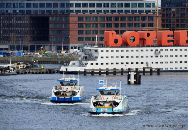 (08) - another windy day, two ferries and the Botel