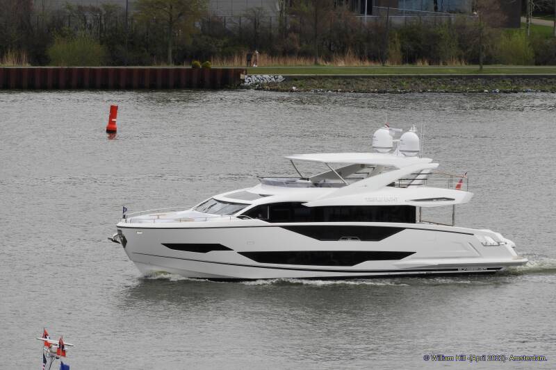 small yacht TRIPPLE EIGHT