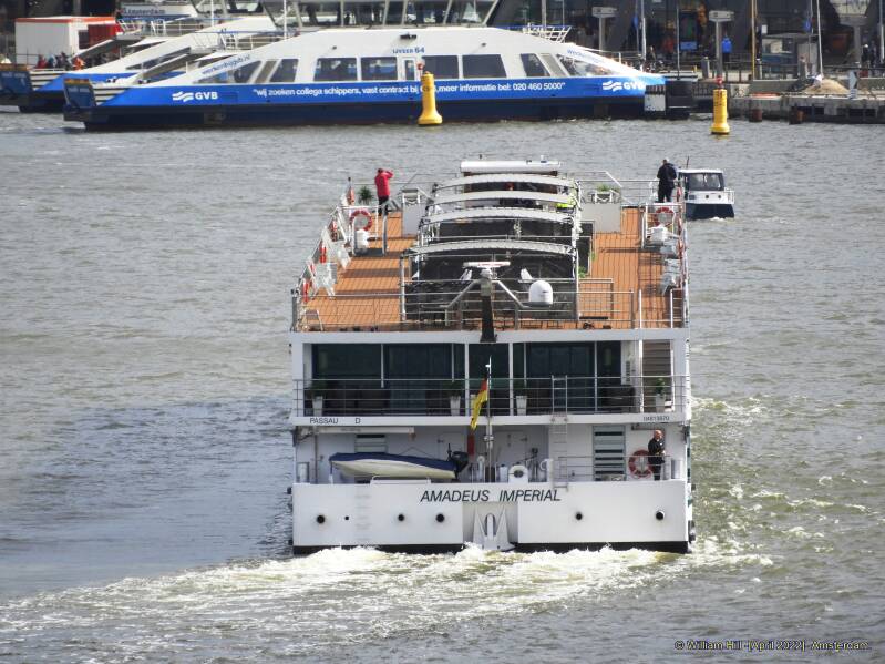 AMADEUS IMPERIAL with the captain having a sightseeing on the rear