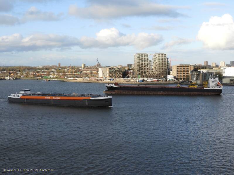 VOLHARDING 6 + KRABBSUND