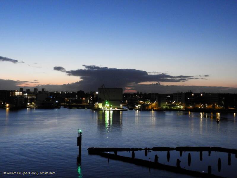 (10) -  the morning of the 10th, at 06:04, with a nice hailshower cloud behind OMYA