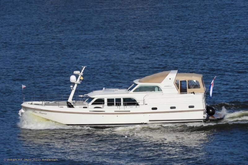 pleasureboat PIA MARIA