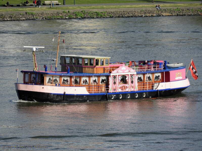 Amsterdam partyship MS De JORDAAN