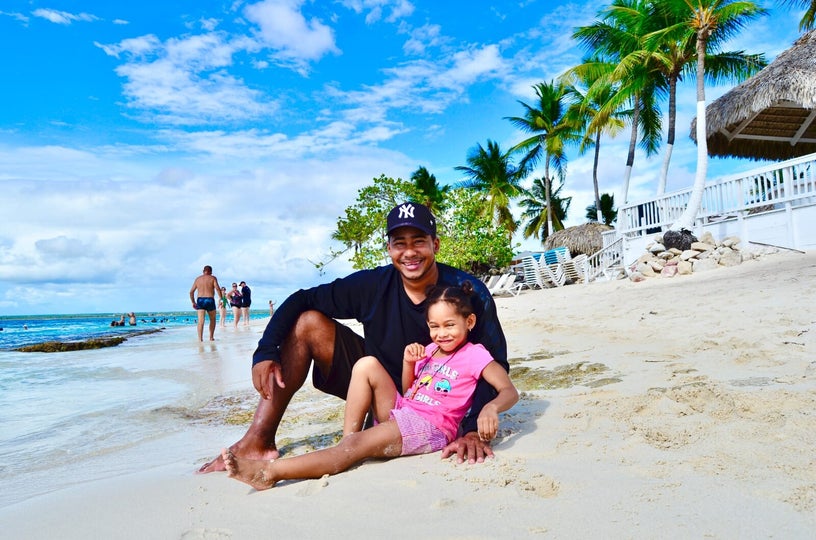 Family enjoying Catalina Island during a snorkeling trip from Punta Cana and Bavaro