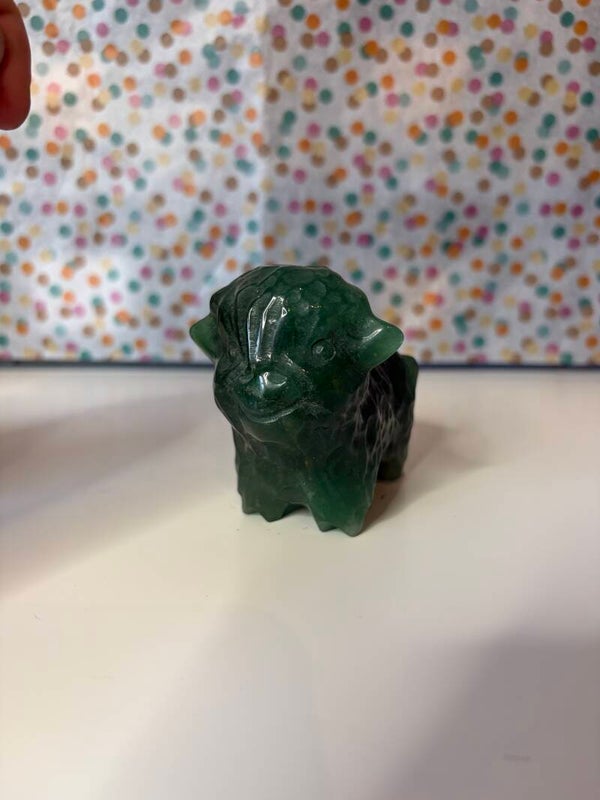 Groene aventurijn koe groot
