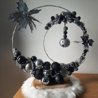 🎄 Kerstdecoratie – Handgemaakt kerststuk met 2 ringen en verlichting 🎁