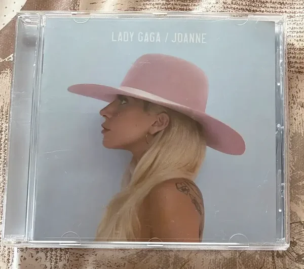 lady gagz - joanne