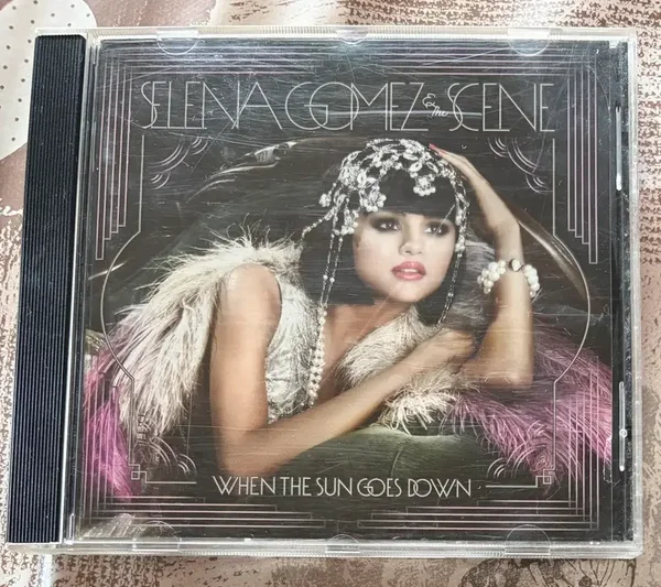 selena gomez & the scene - when the sun goes down