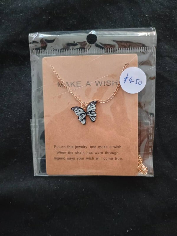 Black & White Butterfly Neckless (L3: