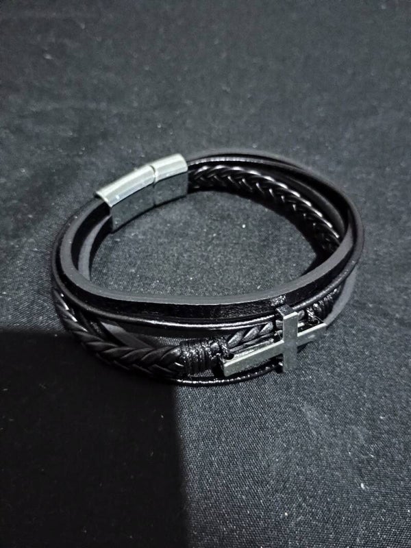 Silver Coulor Cross Leather Bracelet (T1: