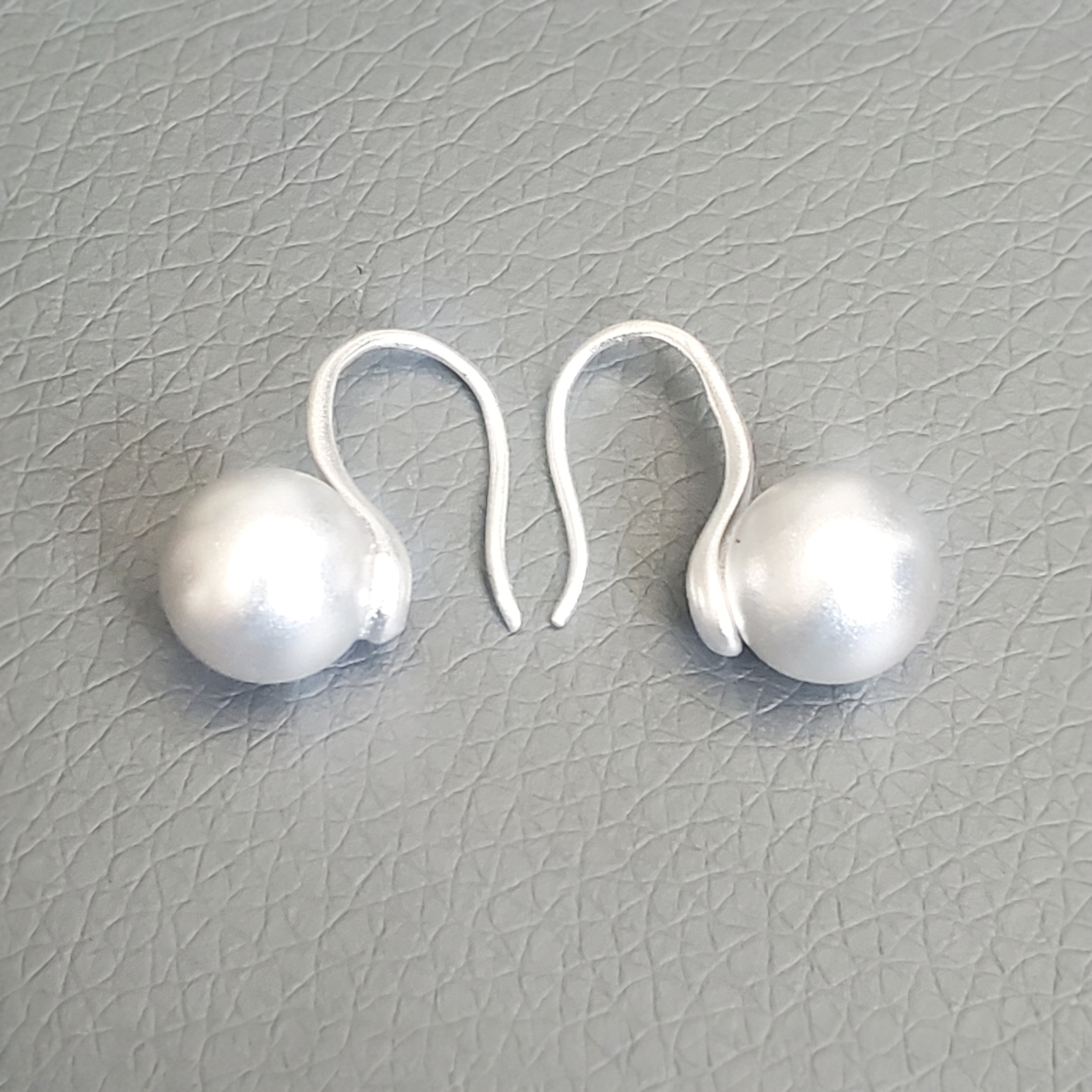 Kugel-Haken-Ohrringe 925er Silber