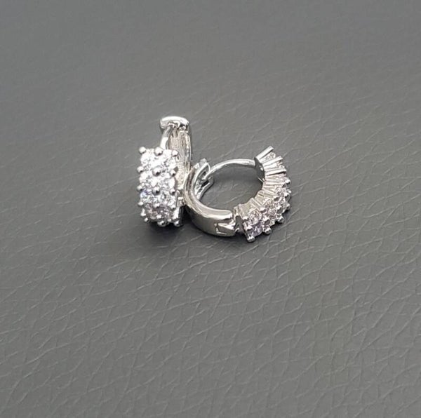 Mini Hoop mit Zirkoniasteinen  Silber 925