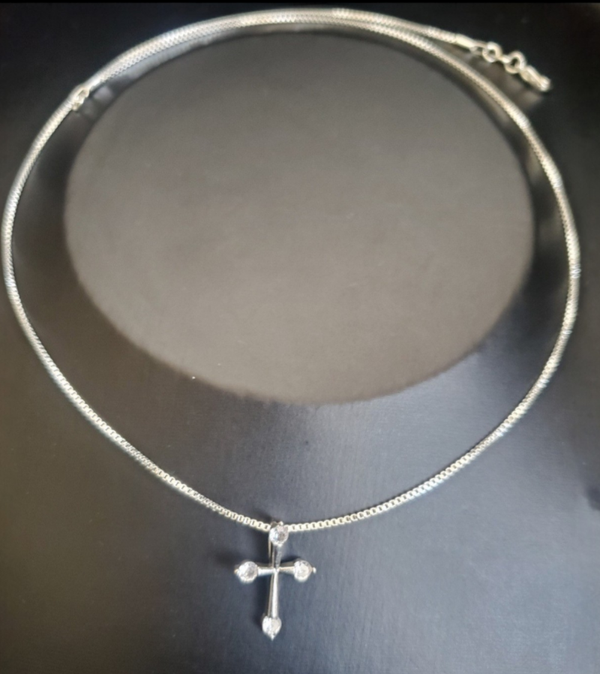 935 Halskette mit Kreuz religiöser Anhänger