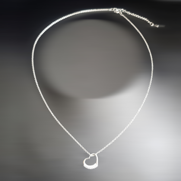 Halskette mit Herzanhänger aus 925er Sterlingsilber