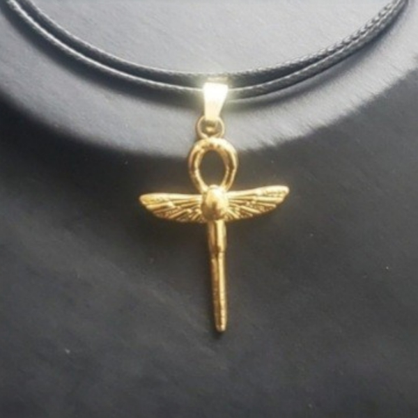 Lederband-Halskette mit Ankh-Kreuz-Libelle Anhänger
