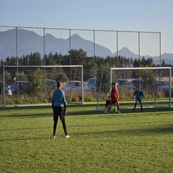 25-03-10-2025_15-standard.jpg