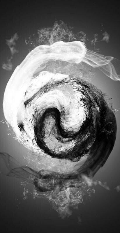 Il Tao la danza dello Yin-Yang che dà forma al mondo e che qui simboleggia l'unione imprescindibiletra energia spirito e materia in costante mutamento