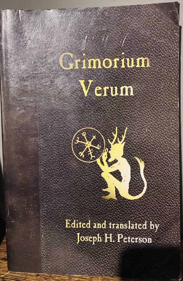 GRIMORIUM VERUM - JOSEPH H . PETERSON