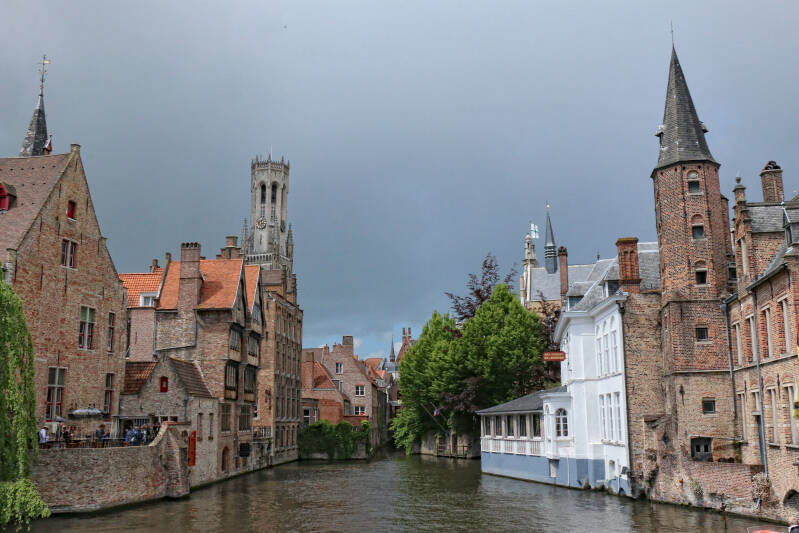 romantic river cruise in bruges belgium