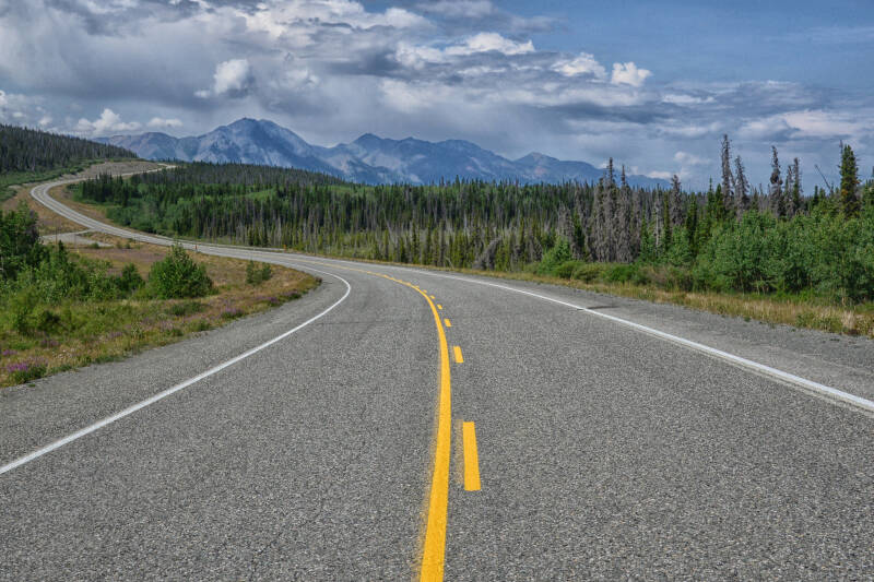 scenic highway canada to alaska