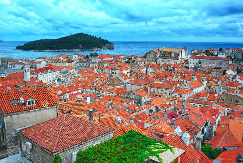 what makes dubrovnik croatia unique and special (with pics)