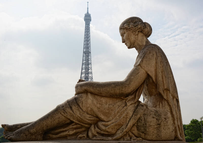 best eiffle tower picture in paris france