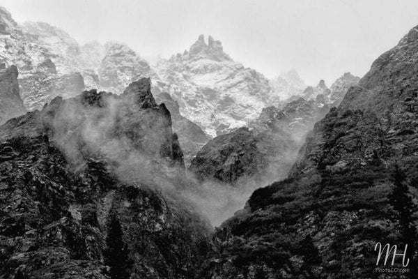 Monochrome Mountain