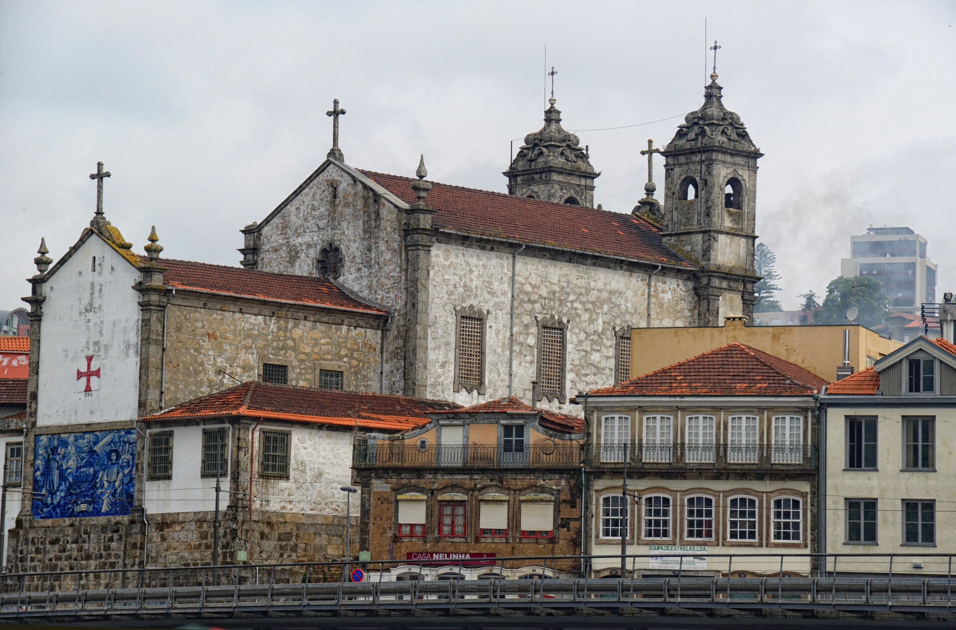 why choose Portugal for art, architecture, history (with pics)
