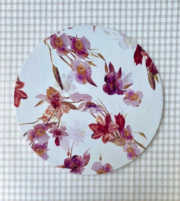 Bajoplato Ocre con base de madera