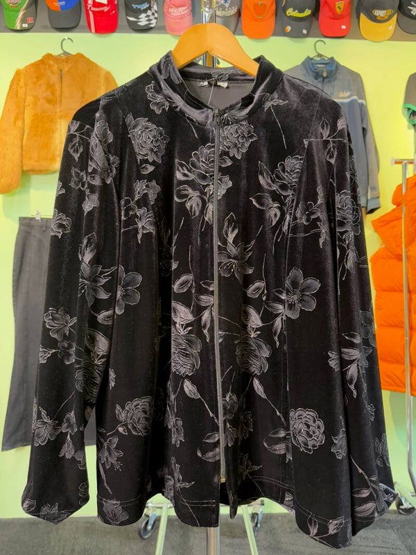 Vintage Agenda NZ Women's Black Cardigan