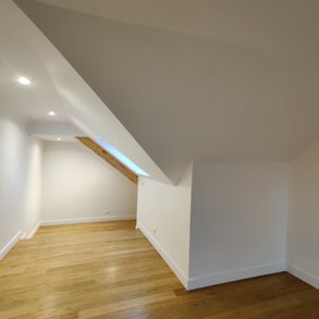 1000043292-standard.jpg