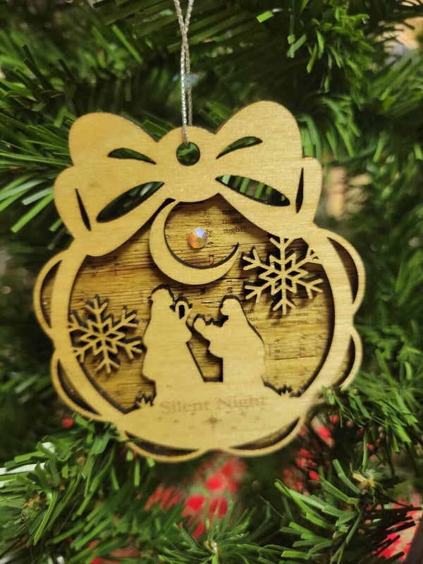 HOLIDAY SONG - WOOD NORNAMENTS