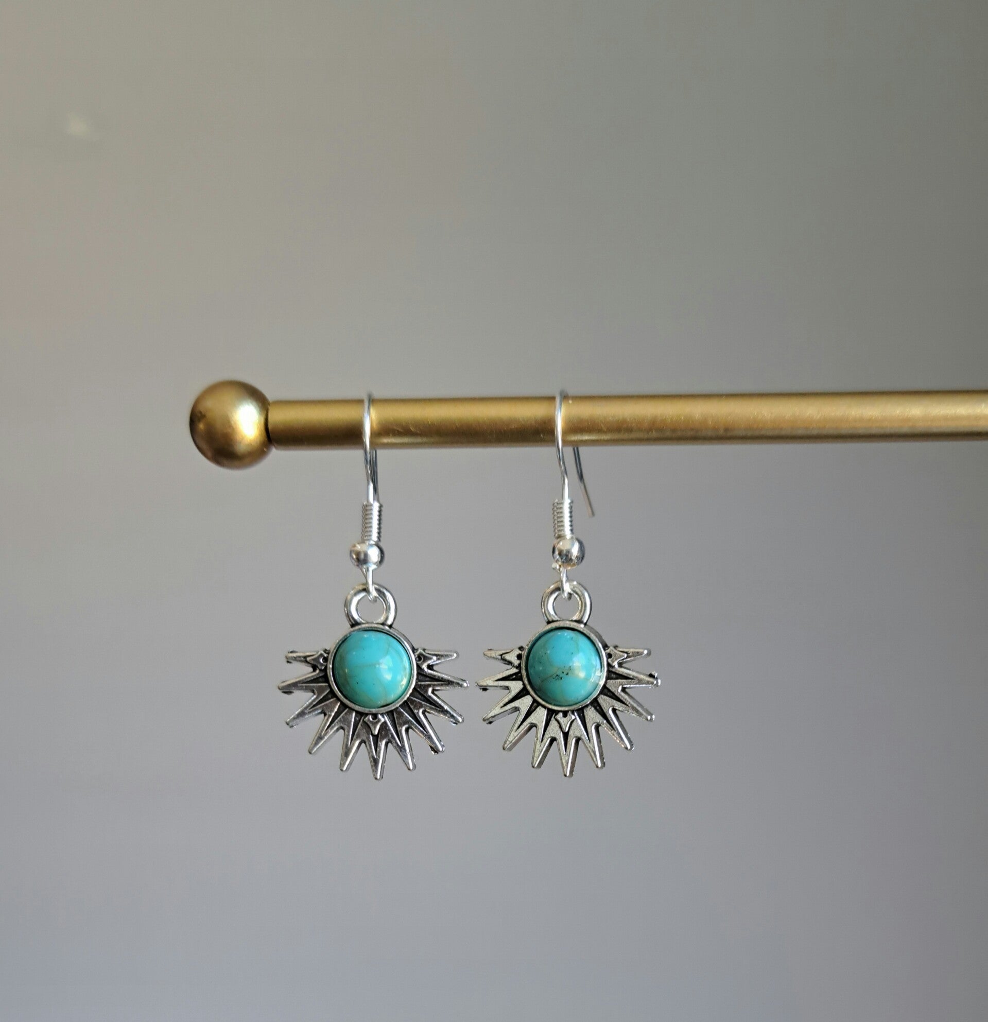 Turquoise punk