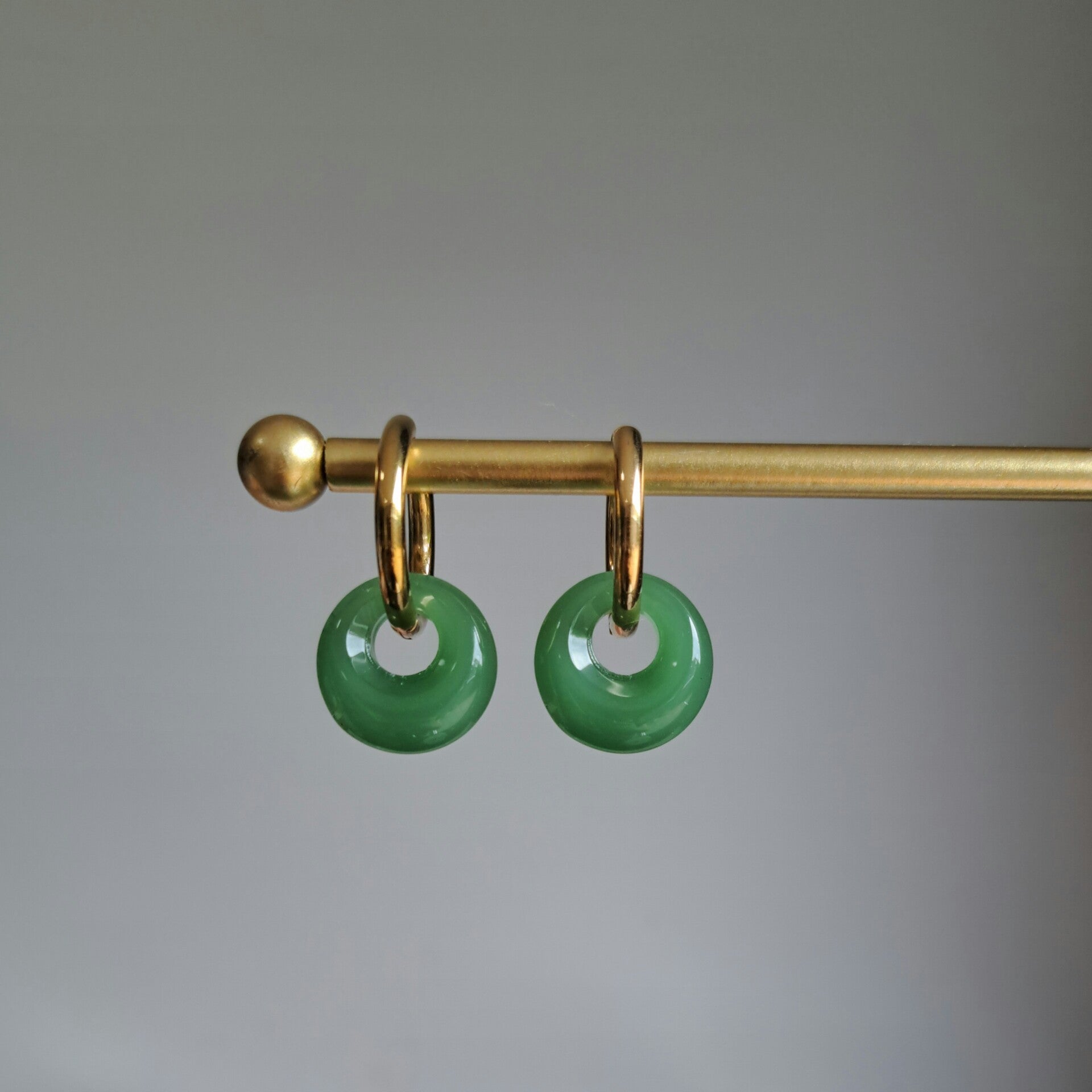 Stainless steel met donkergroen