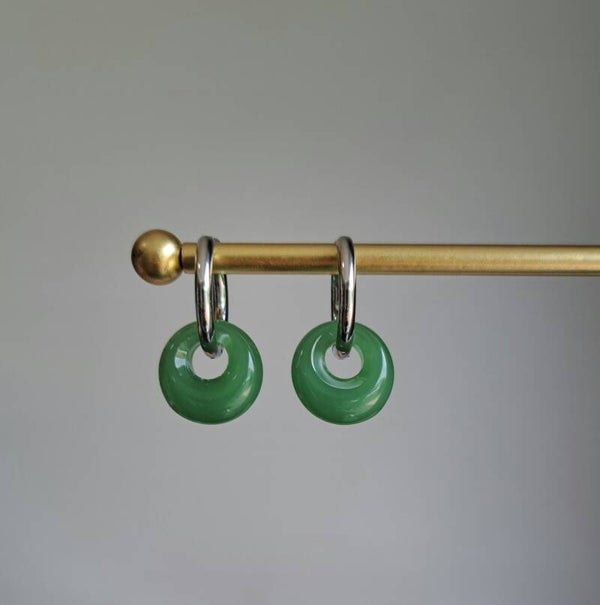 Stainless steel oorringen met groen